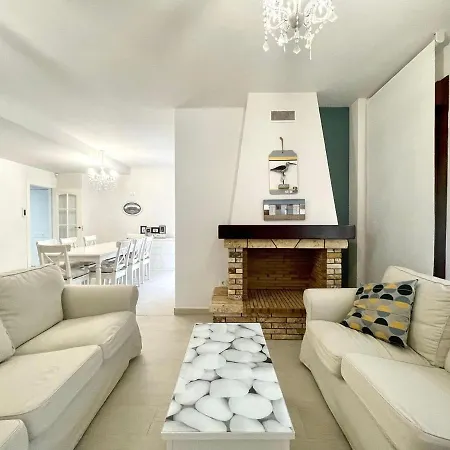 Belvilla By Oyo Playa & Golf Ii Villa Motril